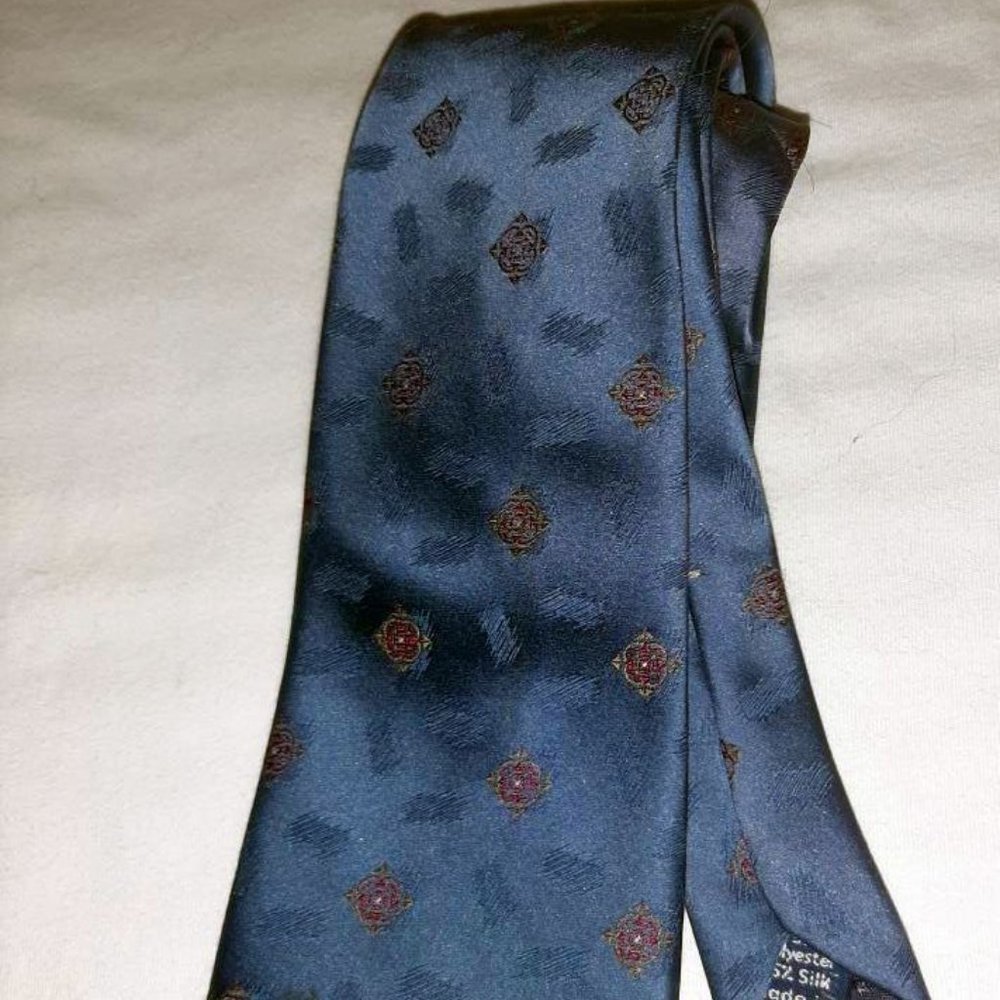 Men's Vintage Necktie By Windridge~ Silk
